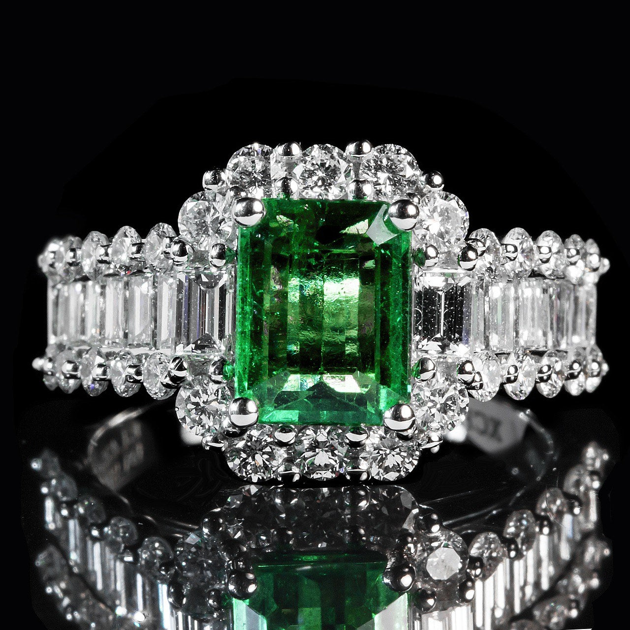 May's birthstone: Emerald