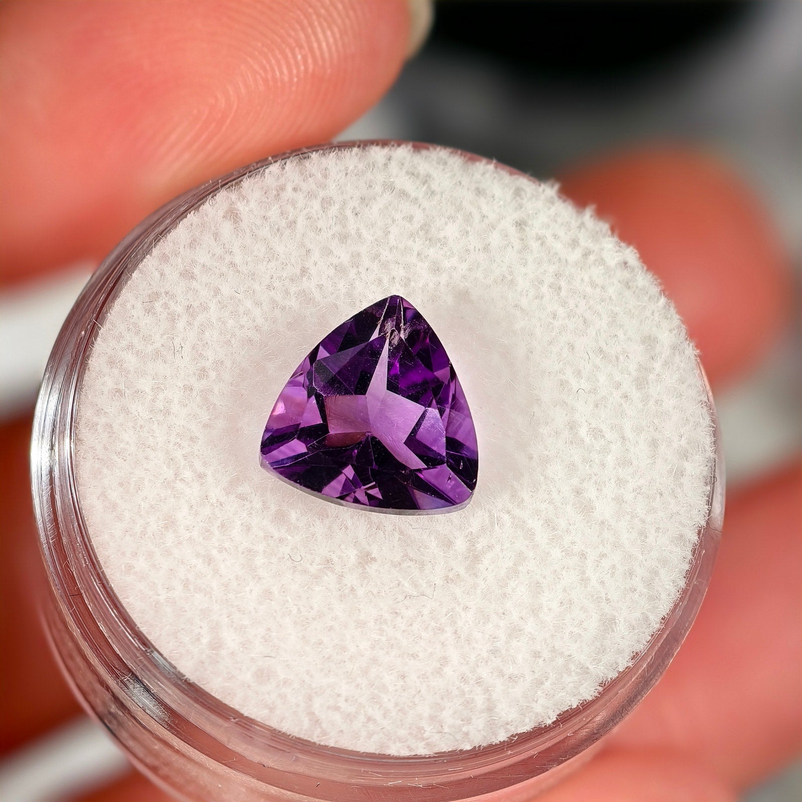 2.65ct Amethyst Gemstone Trillion Cut