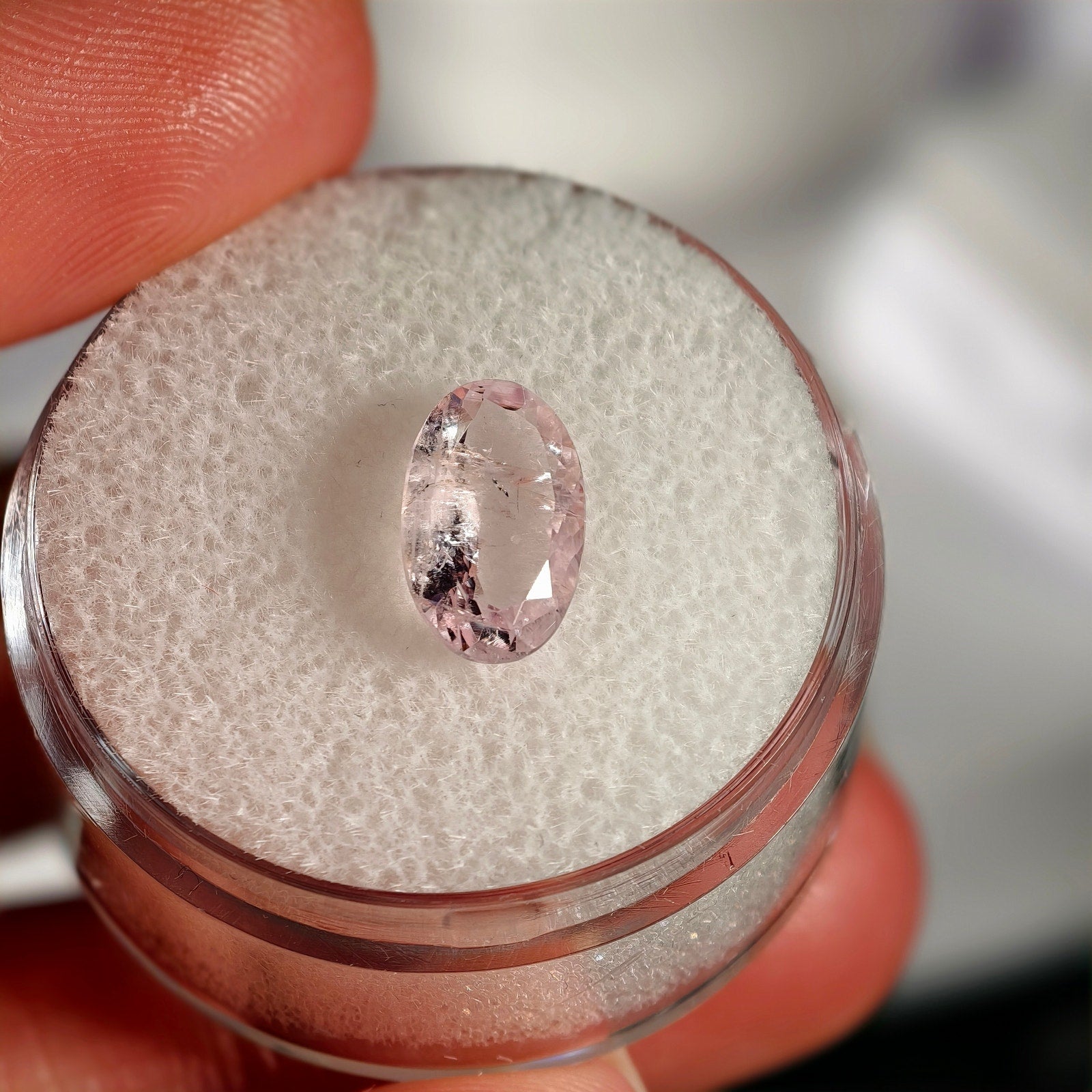 1.45ct Morganite Oval Cut Gemstone