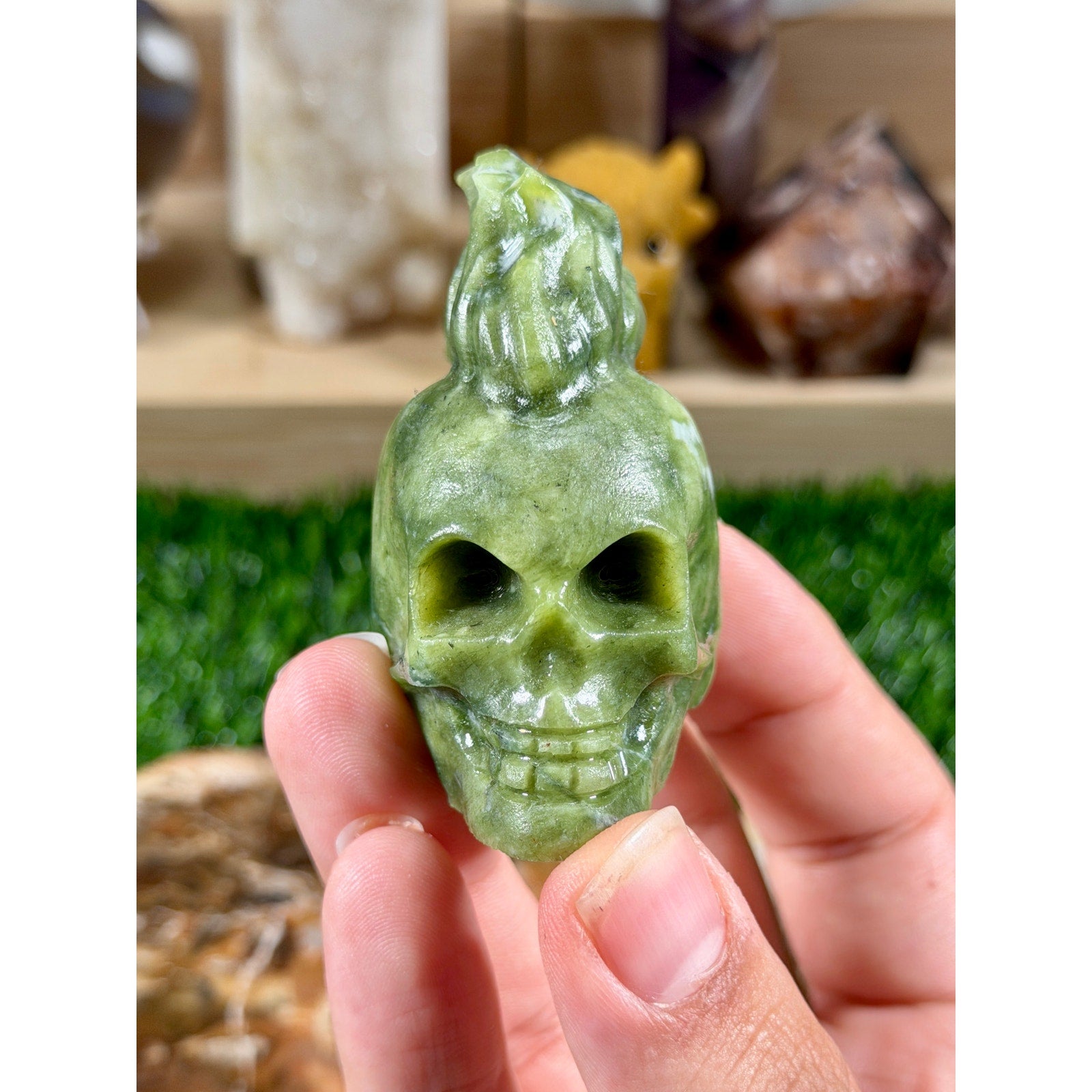 Serpentine Jade Skull | 5.2 oz / 147 g | Green Carved Crystal Skull