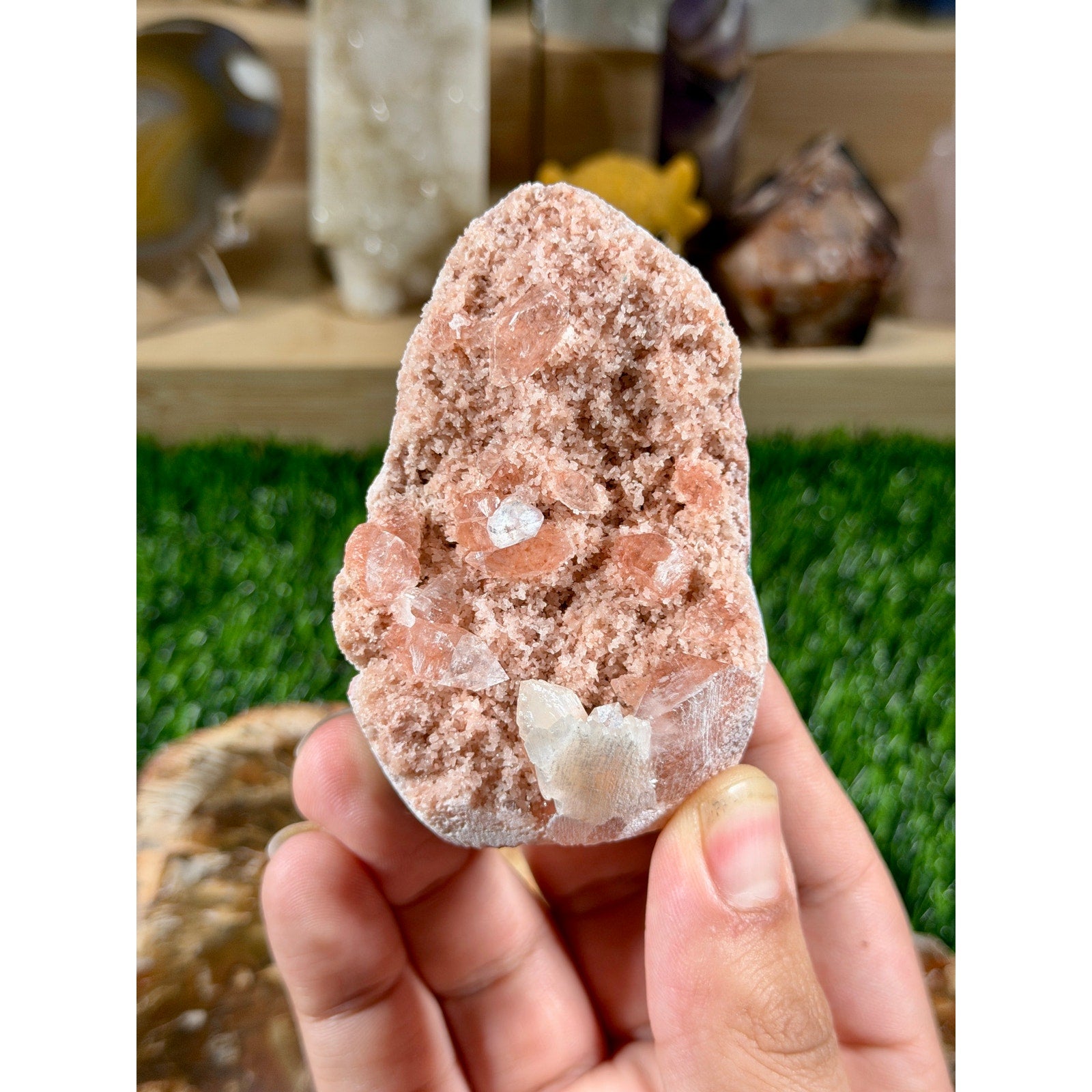 Hematite-Included Apophyllite on Chalcedony with Stilbite | 5.7 oz / 162 g |