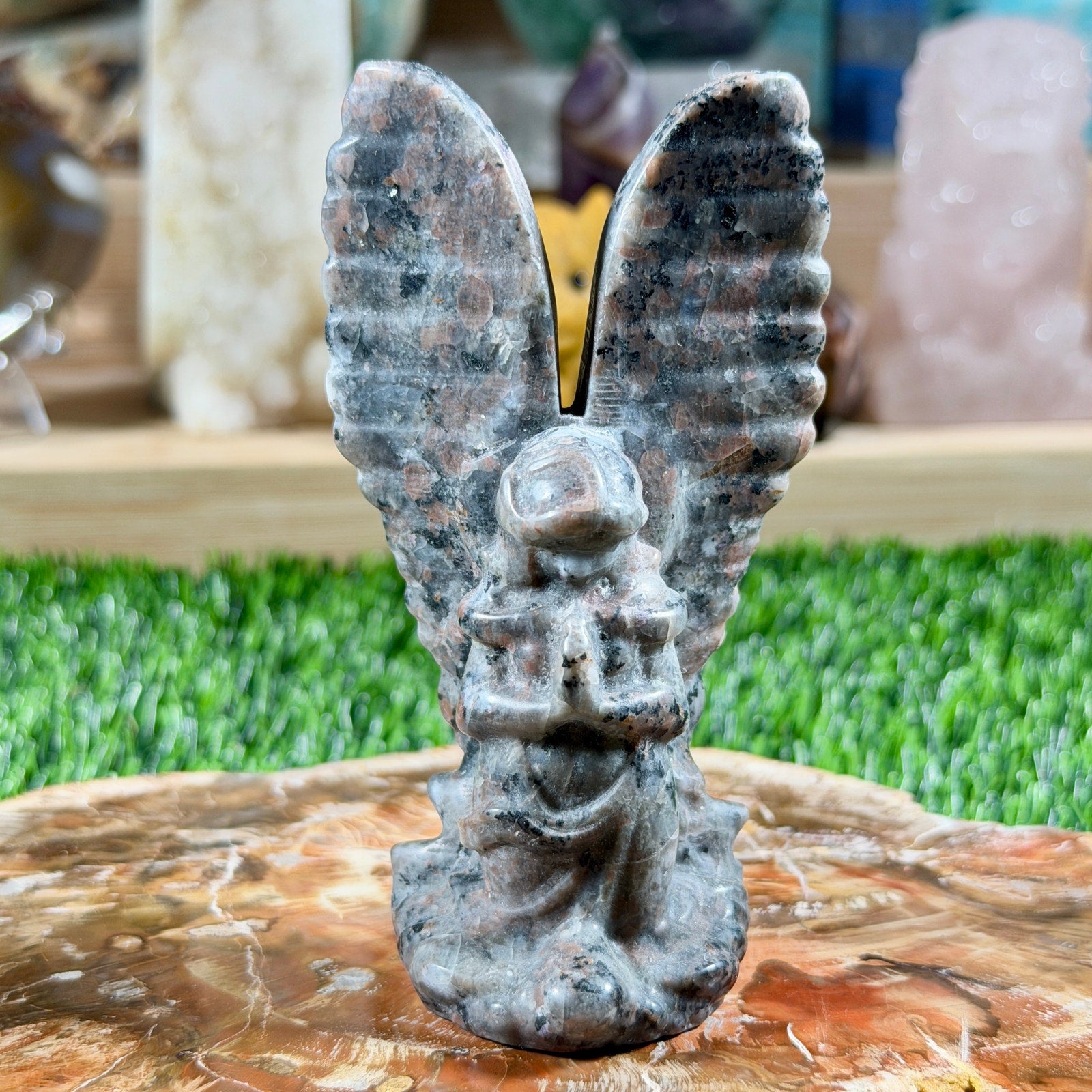 UV Yooperlite Angel Crystal Carving | 3.75 Inch Glowing Angel