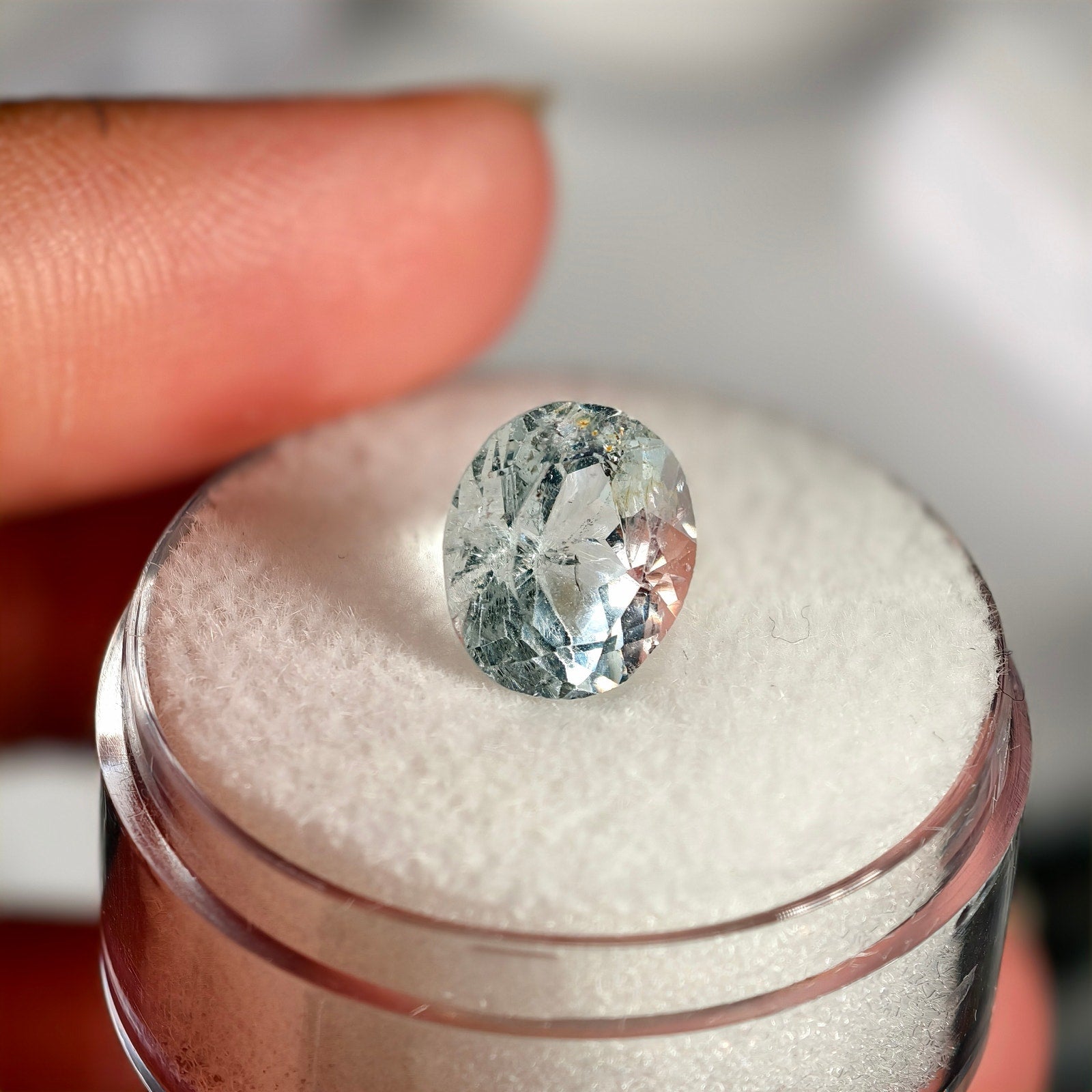 2.60ct Aquamarine Oval Cut Gemstone