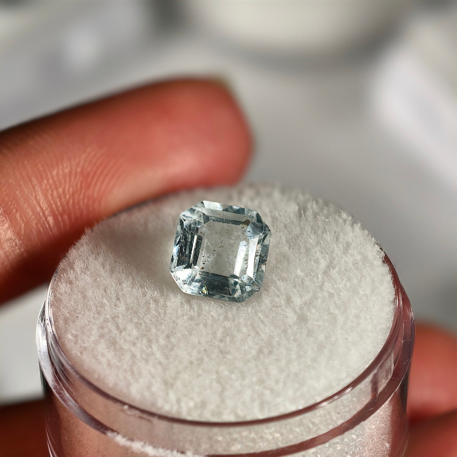 1.65ct Aquamarine Square Cut Gemstone