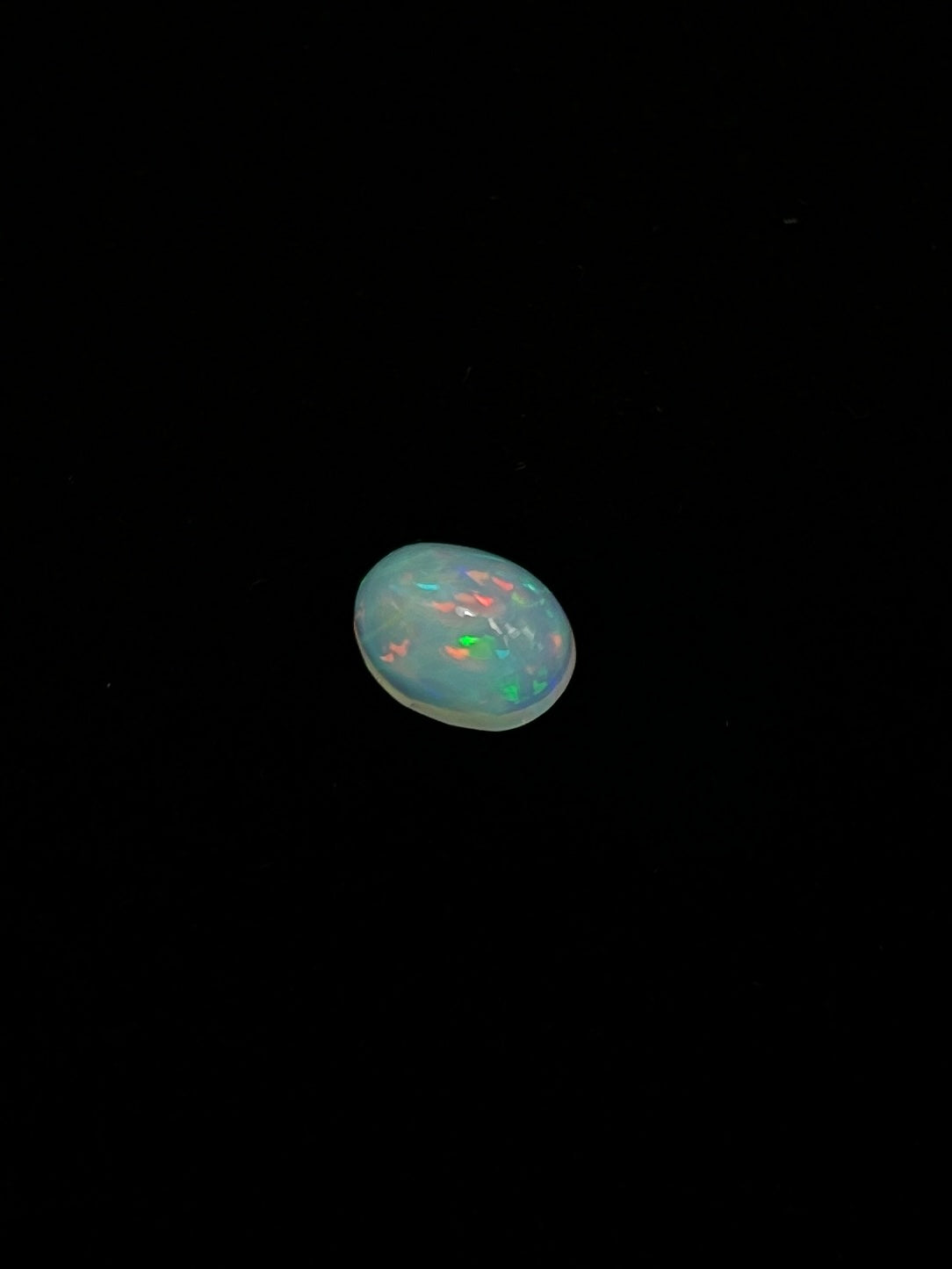 3.5ct Welo mine Ethiopian Opal Oval Cabochon