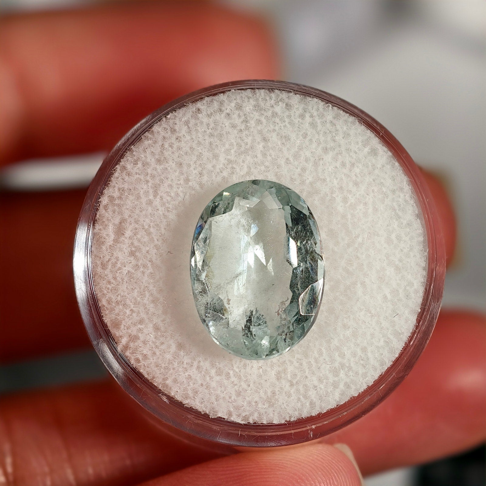 7.95ct Aquamarine Oval Cut Gemstone