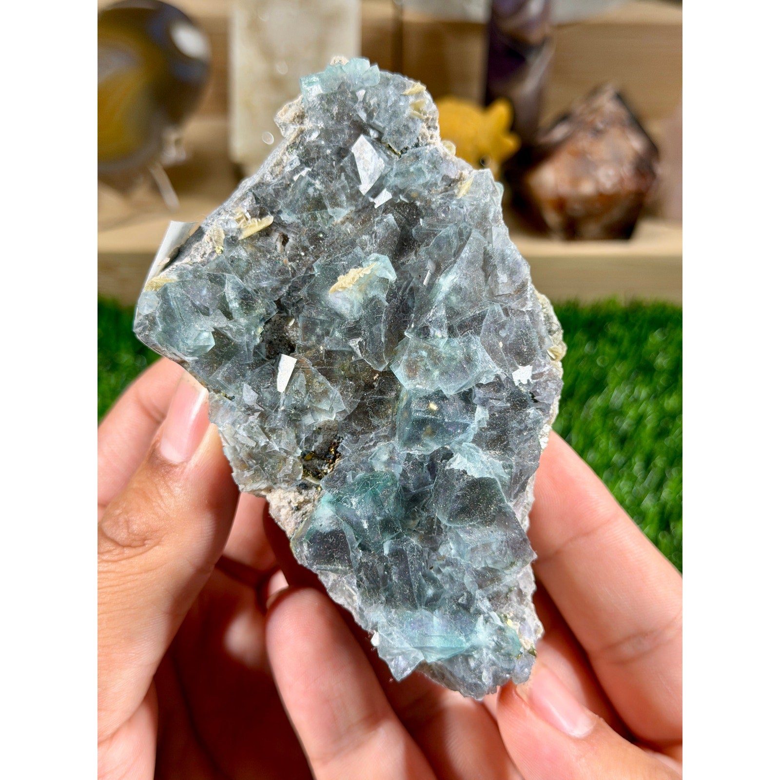 Blue Fluorite with Barite & Pyrite | 9.5 oz / 269 g | UV-Reactive